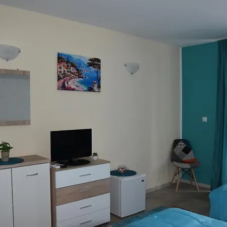 Sea Star Хотел Приморско