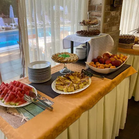 Sea Star Приморско